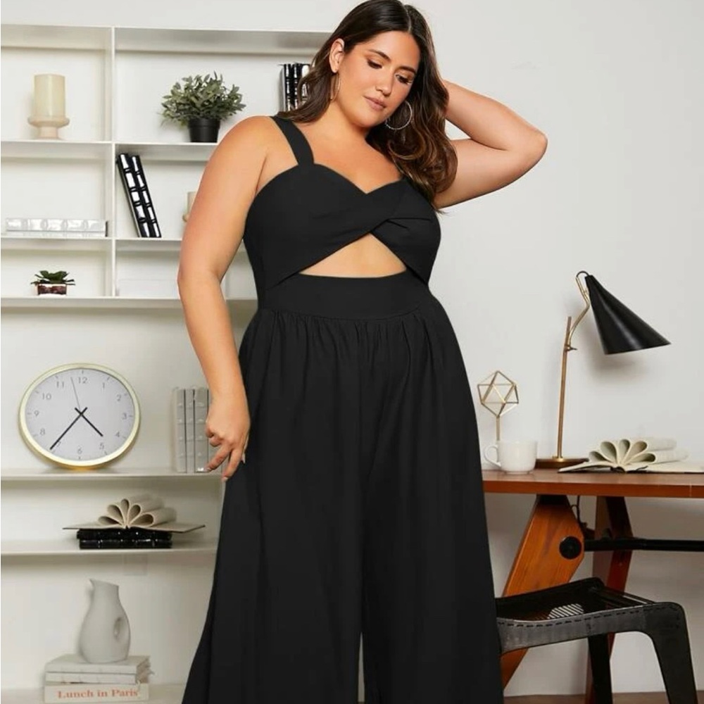 NEW SHEIN Black Wide Leg Jumpsuit